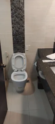 Castle Peak Hotel Rooms Photos