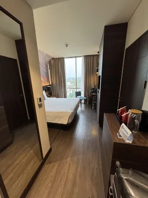 Mercure Hotel Karawang Kamar Photos