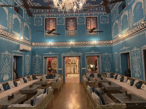 Bloom Boutique | Lake Pichola Espaces publics Photos