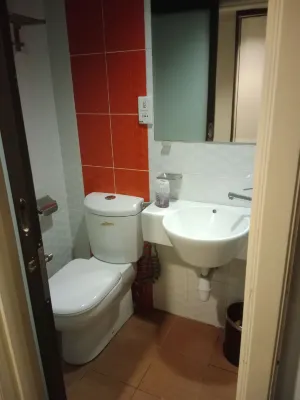 Floresta Hotel Chinatown Kamar Photos