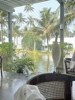 The Blue Water - Geoffrey Bawa Heritage - City Resort Hotel Photos