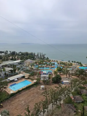 Pattaya Park Beach Resort Рядом с отелем Photos