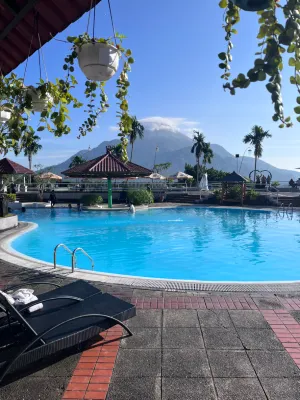Grand Whiz Hotel Trawas Mojokerto Relaksasi & Rekreasi Photos