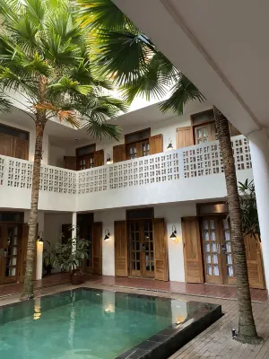 Adhisthana Hotel Area Publik Photos