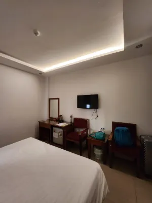 San San Hotel Camere Photos