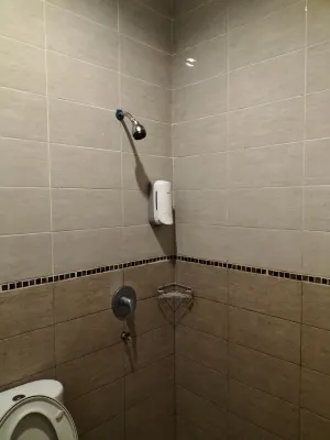 The Kartini 8 Residence Kamar Photos