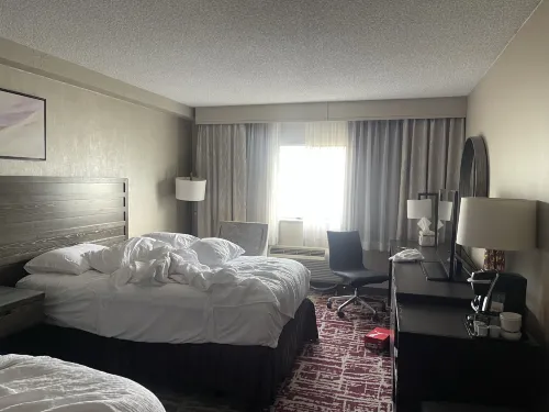 Crowne Plaza Silicon Valley N - Union City Rooms Photos