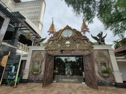 Chuchaiburi Sri Amphawa Photos