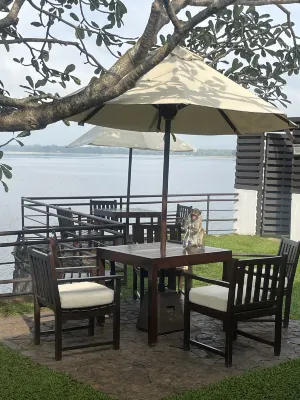 Ekho Lake House Photos