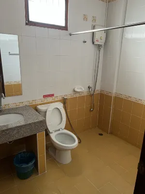 Ampan Resort Kamar Photos