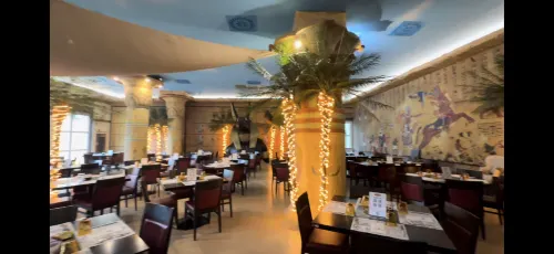 Gardaland Adventure Hotel Ristorazione Photos