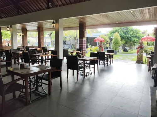 Lumbini Luxury Villas and Spa Makanan Photos
