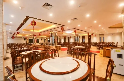Borrman International Hotel (Zhangjiajie National Forest Park Biaozhimen) Dining Photos