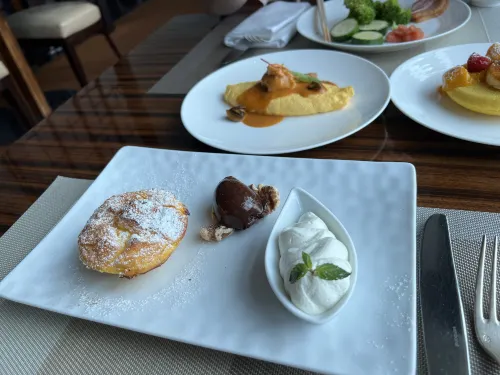 Marunouchi Hotel Spisning Photos