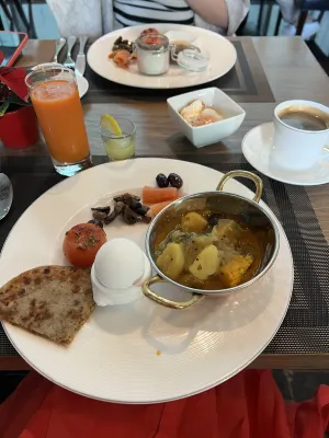 Ritz Carlton DIFC Downtown Dubai Питание Photos