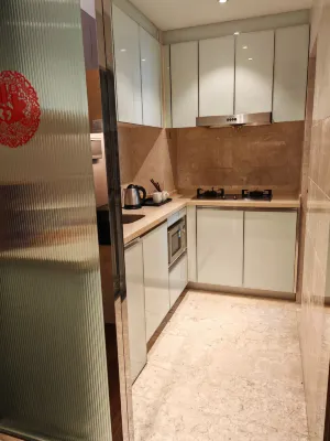UHOME Executive Apartments Rooms Photos