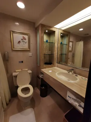 Zhongshan International Hotel Rooms Photos