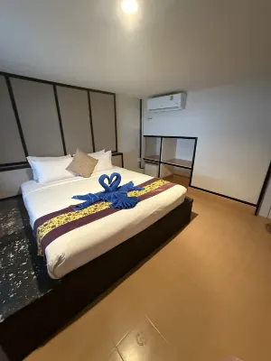 Phi Phi Nice Beach Resort Rooms Photos