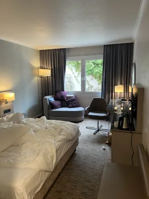 Crowne Plaza Berlin City Centre Zimmer Photos