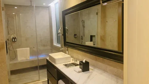 Lanson Place Bukit Ceylon Chambres Photos