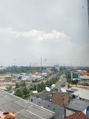 Sans Hotel Puri Indah Jakarta Xung quanh Photos