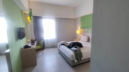 KHAS Makassar Hotel Kamar Photos