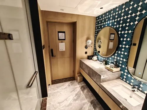 JOLLY HOTEL Номера Photos
