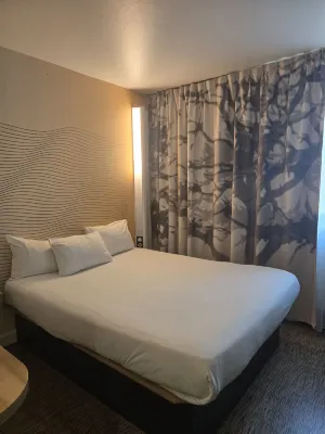 B&B Hotel Marseille Centre la Joliette Rooms Photos