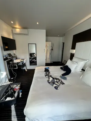 Hôtel 64 Nice Chambres Photos