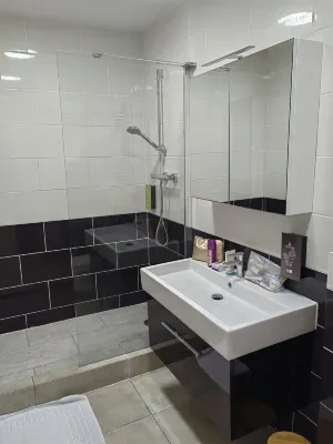 Argyle Apart Hotel Rooms Photos
