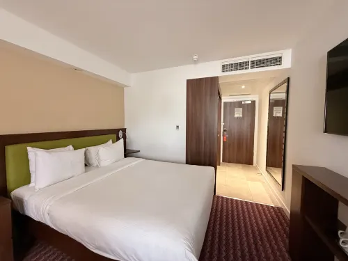 Hampton by Hilton Corby/Kettering Zimmer Photos