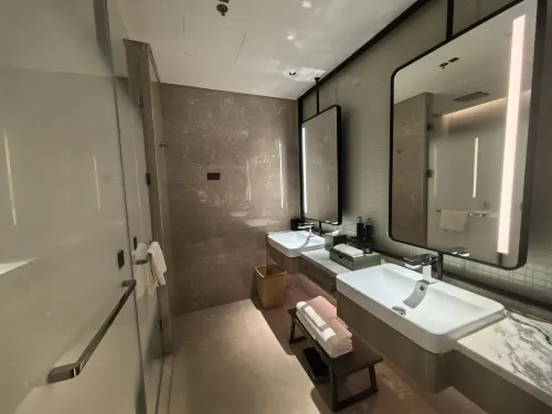 DoubleTree by Hilton Ya'An الغرف Photos