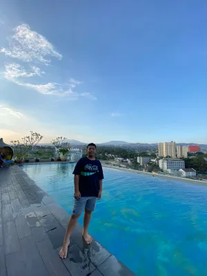 Belviu Hotel Bandung Photos