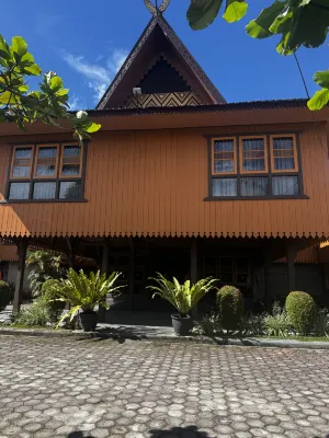 Arsela Hotel Pangkalan Bun Extérieur Photos