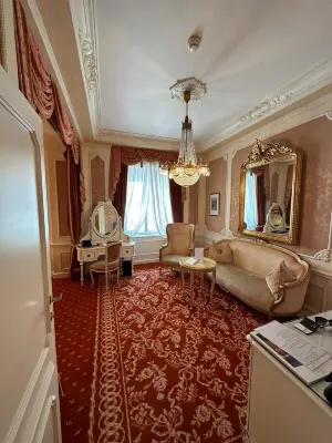 Hotel Imperial, a Luxury Collection Hotel, Vienna Camere Photos