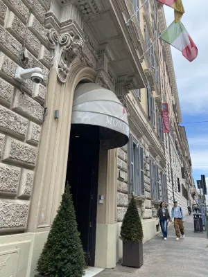 Monti Palace Hotel Photos
