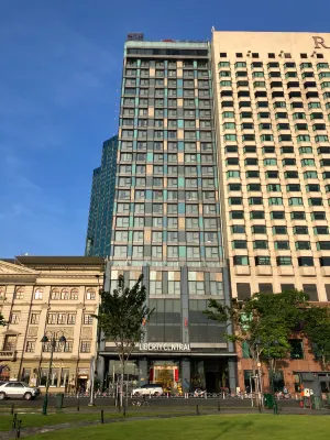 Liberty Central Saigon Riverside Hotel Exterior Photos