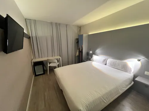 B&B Hotel Figueres Chambres Photos