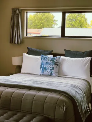 Ashbrook Motel Taupo Rooms Photos