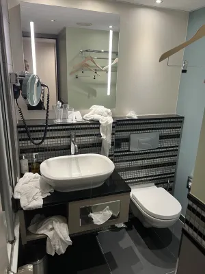 Crowne Plaza Berlin City Centre Zimmer Photos