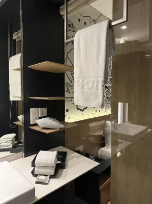 ARTOTEL Sanur Bali Номера Photos