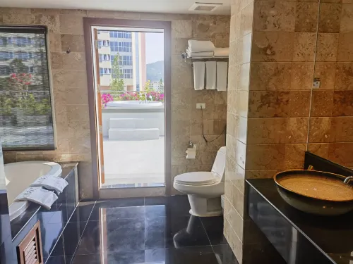 The Royal Paradise Hotel & Spa Chambres Photos