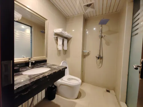 Ukelai Hotel Camere Photos