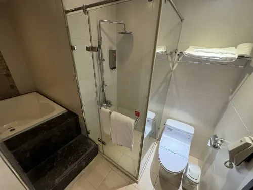 MRT Hotel Chambres Photos