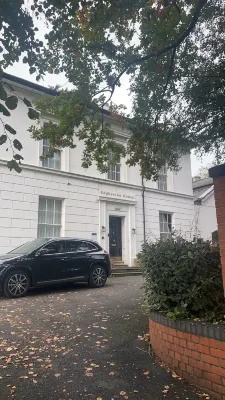 Edgbaston House Photos