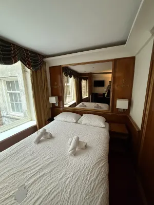 Rembrandtplein Hotel Rooms Photos