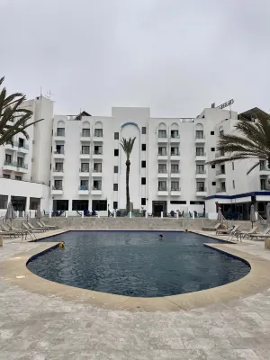 Oasis Hotel & Spa Photos