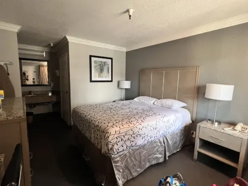 Americas Best Value Inn Milpitas/Silicon Valley Rooms Photos