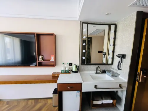 MEHOOD LESTIE Hotel (Harbin Zhongyang Dajie Suofeiya Cathedral) Rooms Photos