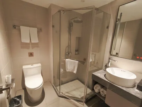 Homeinn Selected Hotel (Huzhou Aishan Yintai City Yishang Street) 객실 Photos